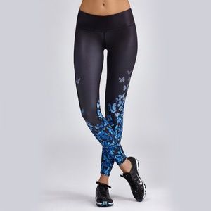 Alo Yoga Airbrush Butterfly Print Leggings